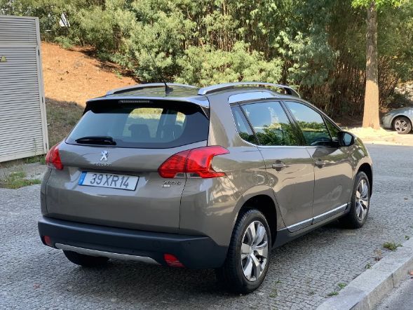 Peugeot 2008 • 2015 • 130,000 km 2