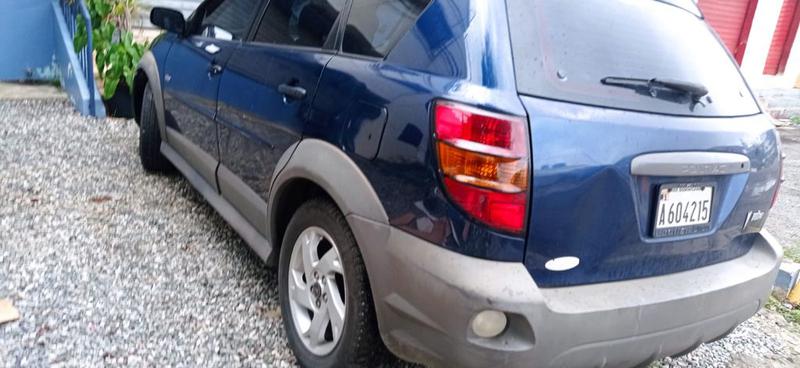 Pontiac Vibe • 2008 • 10 km 5