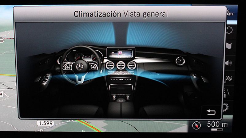 Mercedes-Benz C-Class • 2021 • 52,432 km 15