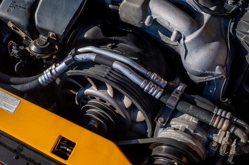 Porsche 911 Carrera • 1996 • 123,000 km 4