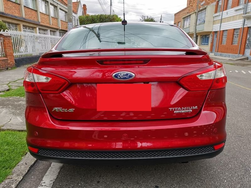 Ford Focus • 2014 • 152,000 km 8