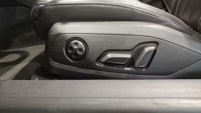 Audi A5 Cabriolet • 2021 • 68,404 km 27