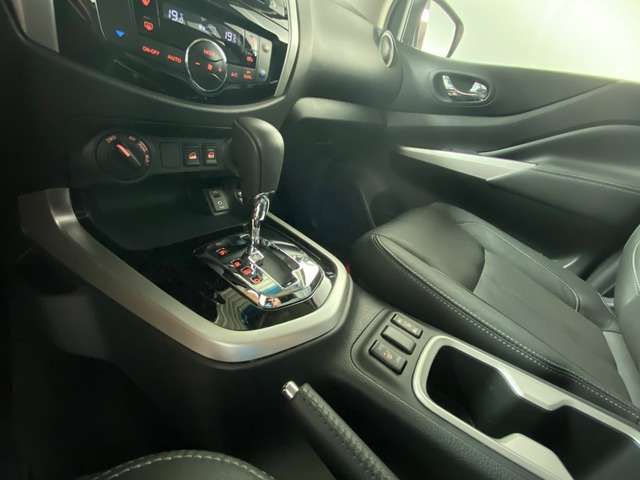 Nissan Navara • 2018 • 121,182 km 19