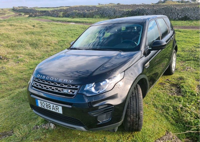 Land Rover Discovery • 2016 • 79,000 km 1