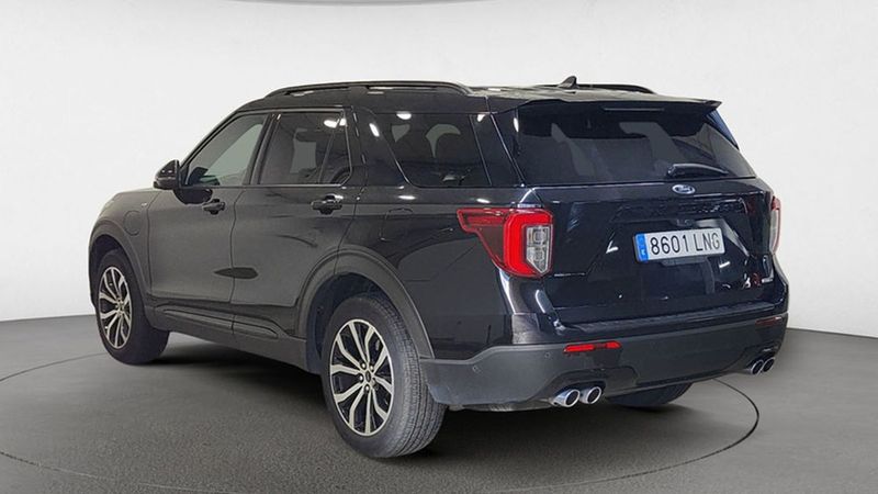 Ford Explorer • 2021 • 63,204 km 3