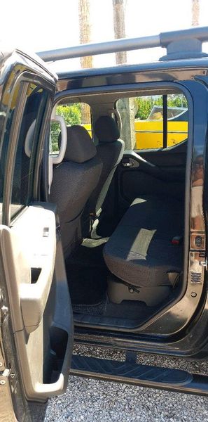 Nissan Navara • 2009 • 190,000 km 5