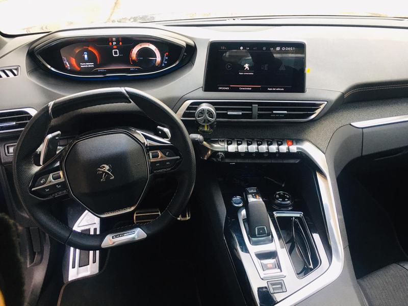 Peugeot 5008 • 2019 • 35,000 km 12