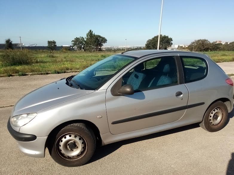 Peugeot  • 2001 • 210,000 km 1
