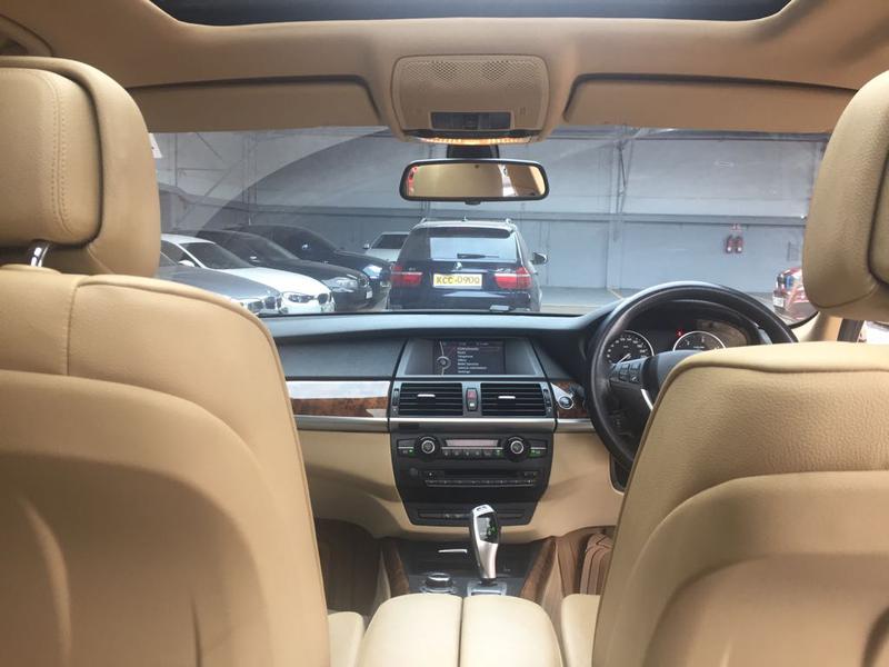 BMW X5 • 2013 • 40,000 km 2