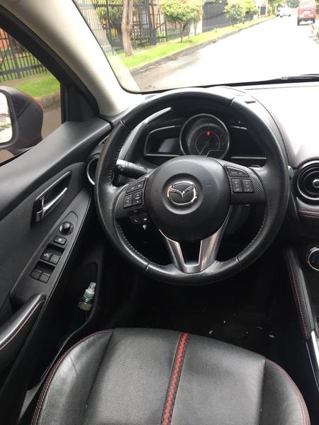 Mazda 2 • 2017 • 34,000 km 5