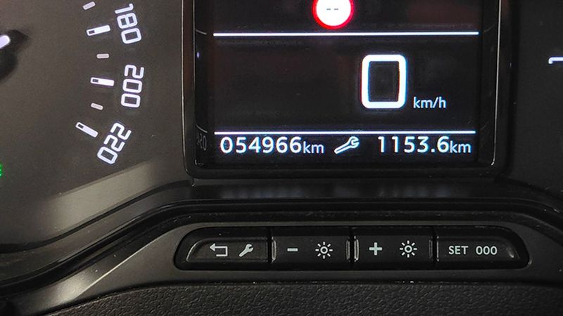 Citroën Berlingo • 2020 • 54,966 km 10