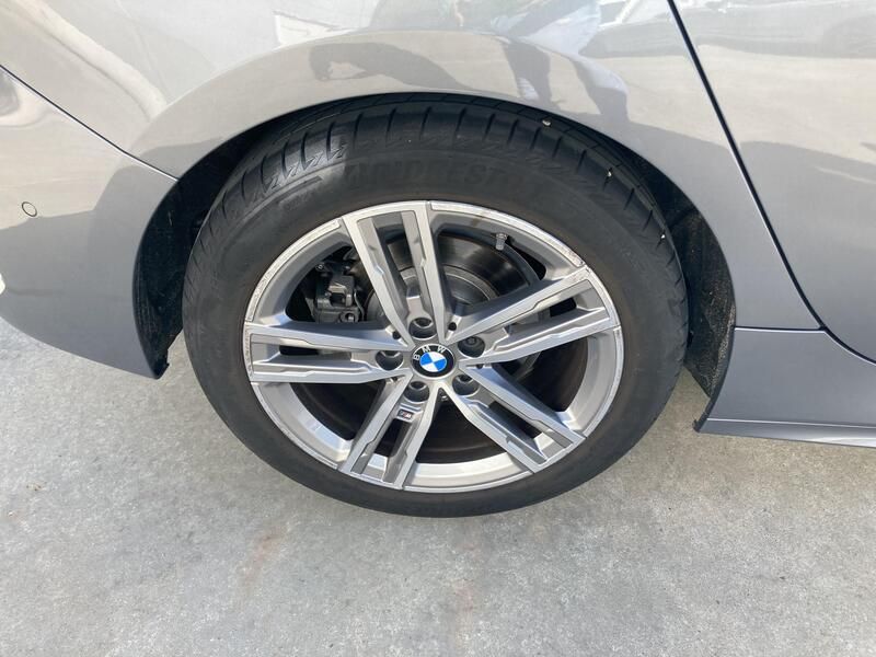 BMW 1 Series • 2022 • 37,577 km 9
