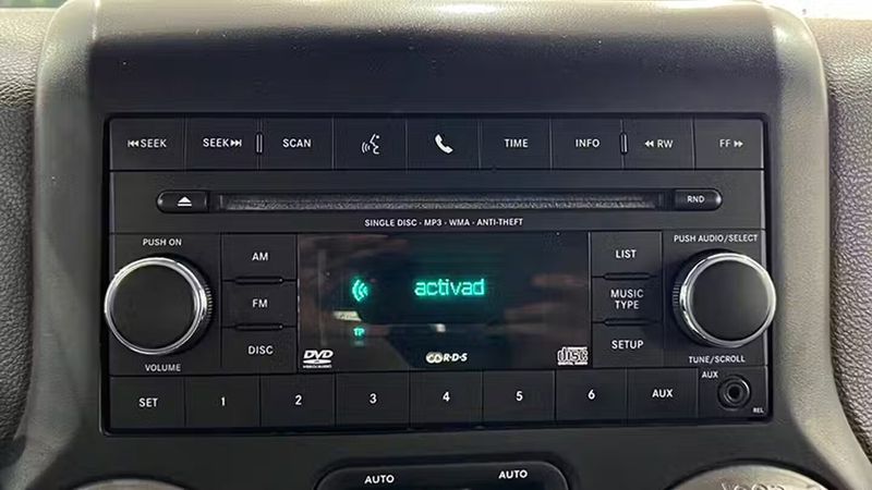 Jeep Wrangler • 2016 • 88,730 km 7