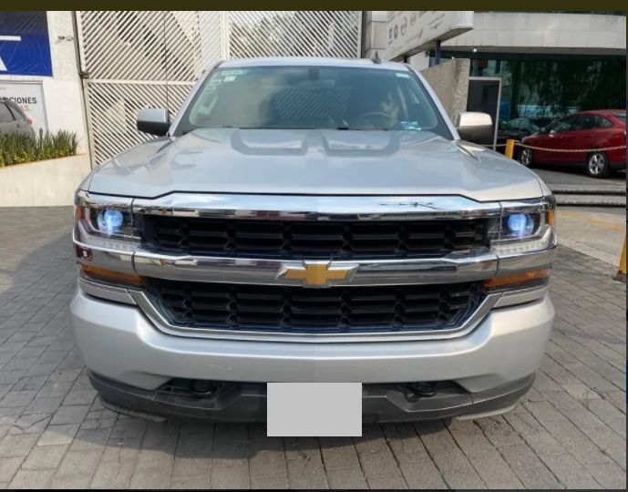Chevrolet Silverado • 2017 • 104,199 km 2