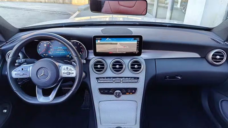 Mercedes-Benz C-Class • 2018 • 62,500 km 5
