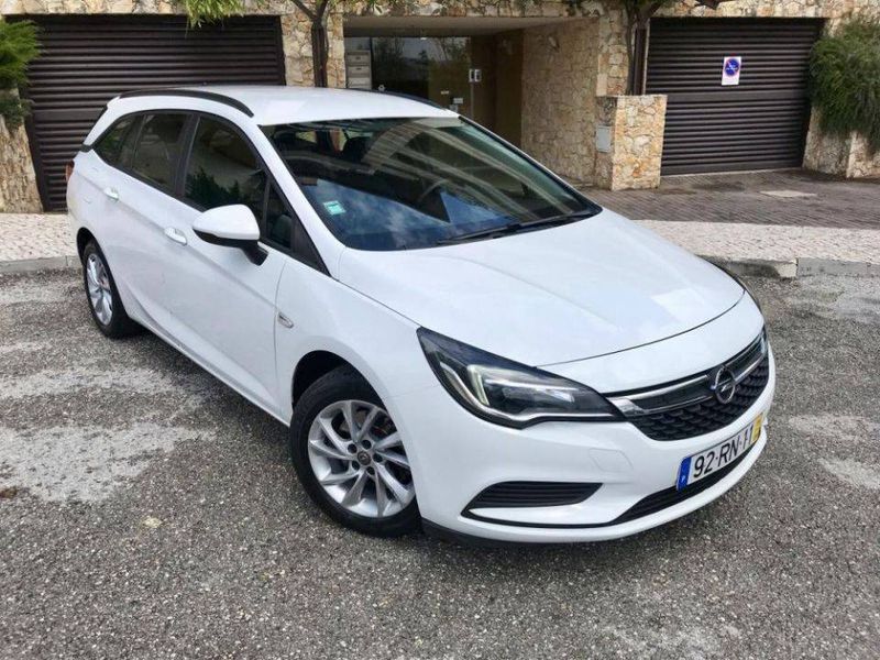 Opel Astra • 2016 • 180,000 km 2