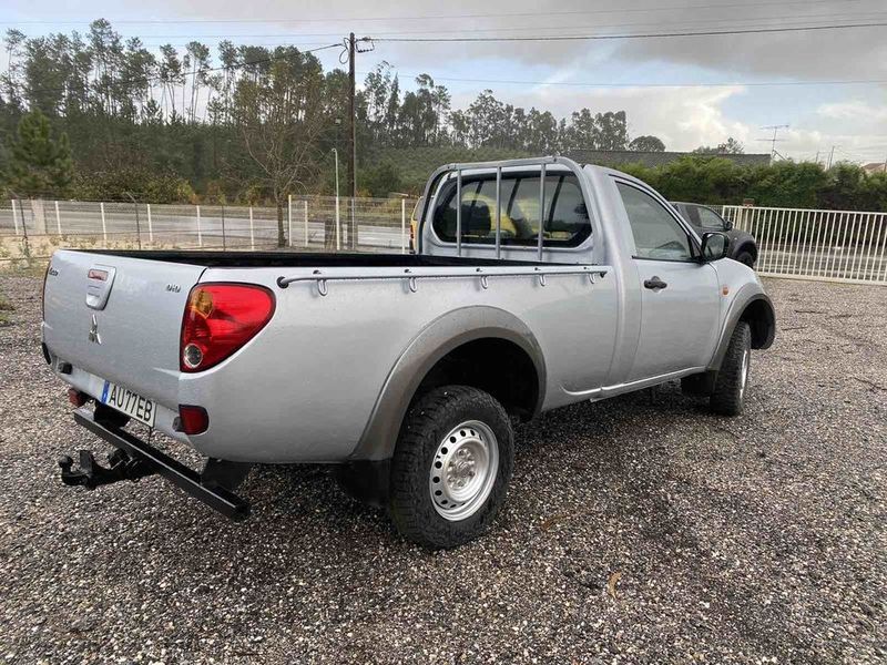 Mitsubishi L200 Pick up • 2013 • 265,000 km 6
