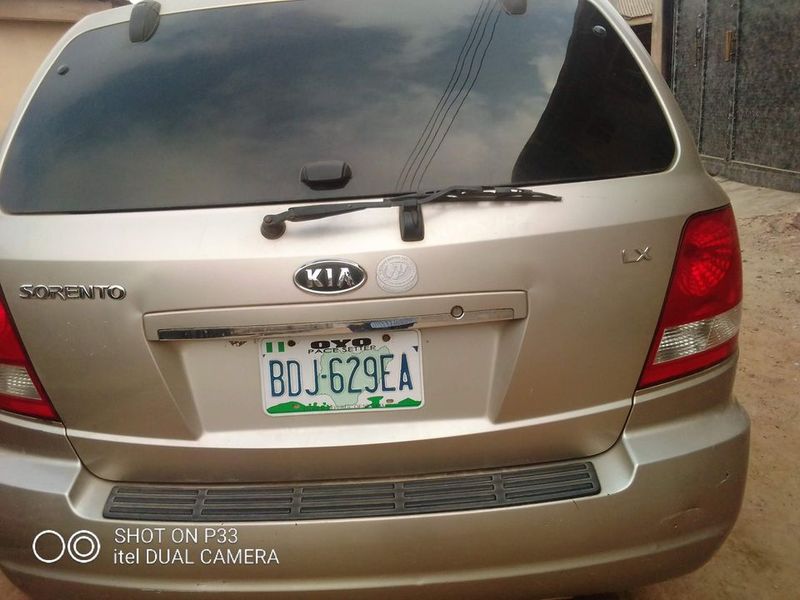 Kia Sorento • 2005 • 20,023 km 2