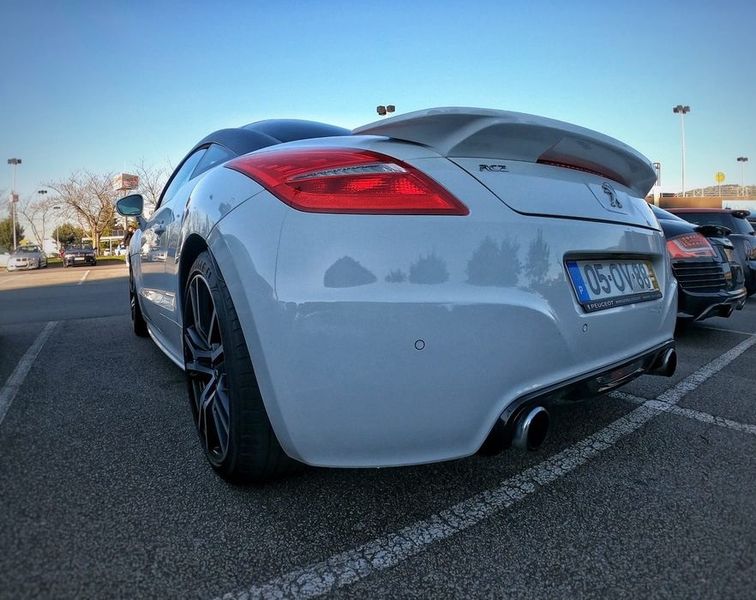 Peugeot RCZ • 2014 • 90,000 km 4