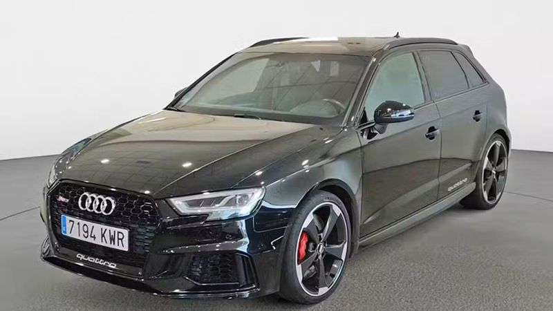 Audi RS 3 • 2019 • 102,216 km 1