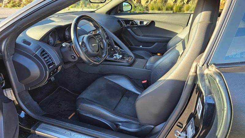 Jaguar F-Type • 2015 • 56,918 km 6