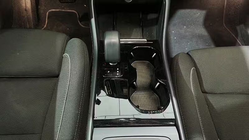 Volvo C30 • 2022 • 67,641 km 11