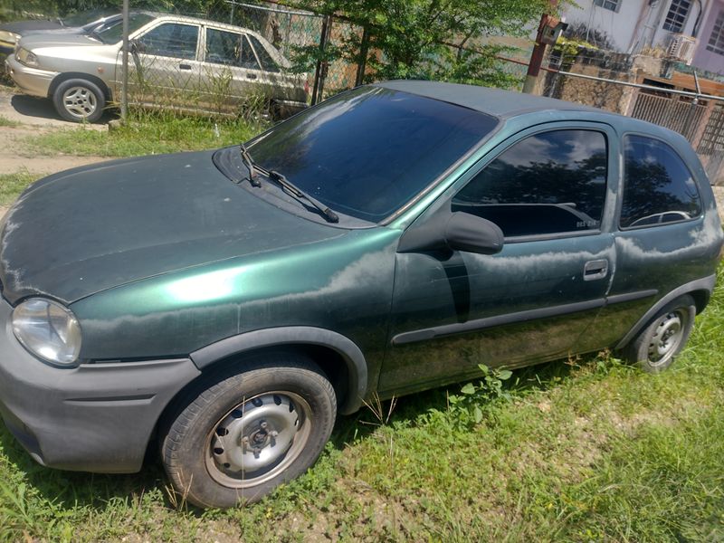 Chevrolet Corsa • 2004 • 165,000 km 2