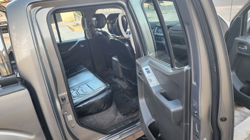 Nissan Navara • 2014 • 100,000 km 5