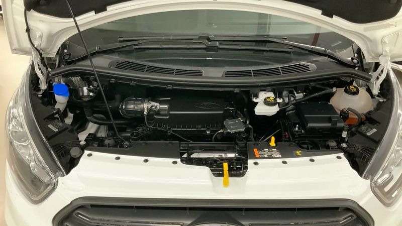 Ford Transit Custom • 2021 • 127,423 km 8