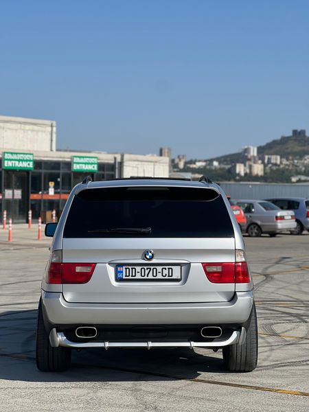 BMW X5 • 2004 • 338,000 km 5