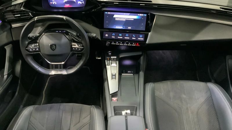 Peugeot 308 • 2021 • 56,925 km 8