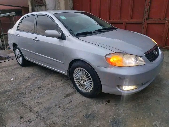 Toyota Corolla • 2003 • 126,346 km 2