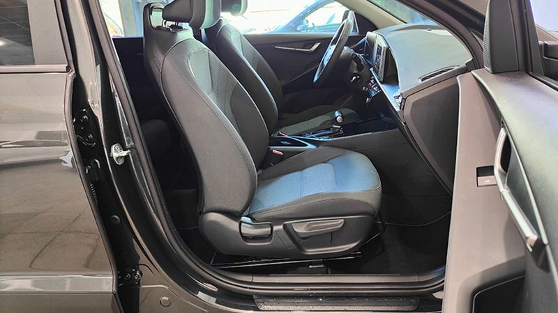 Kia Niro • 2022 • 25,150 km 17