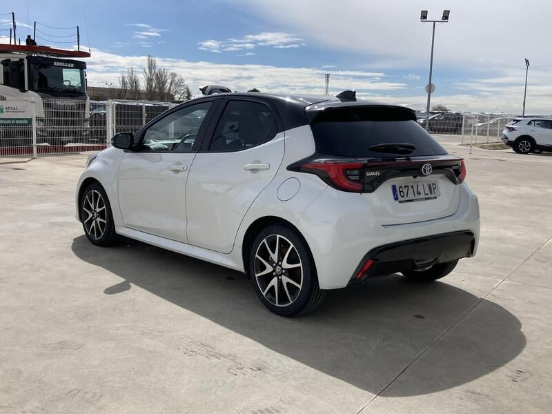 Toyota Yaris • 2022 • 55,150 km 3