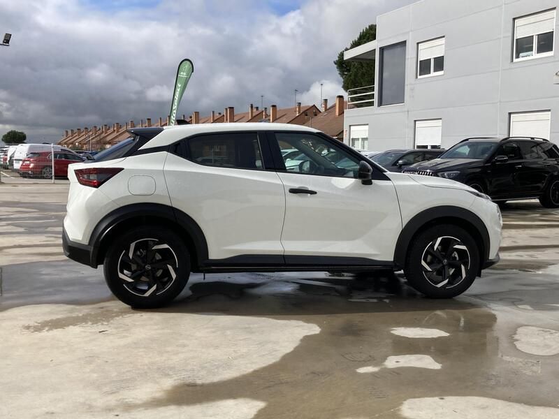 Nissan Juke • 2024 • 4,226 km 6