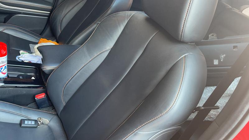 Mitsubishi Eclipse Cross • 2019 • 9,800 km 9