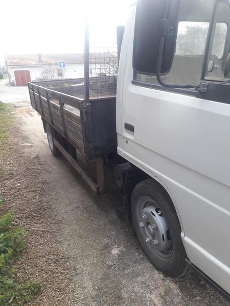 Toyota Dyna • 2009 • 99,000 km 2