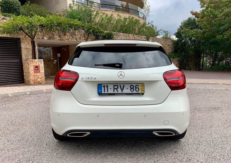 Mercedes-Benz 200 - 300 • 2016 • 30,000 km 3