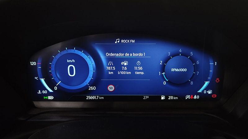 Ford Fiesta • 2022 • 25,694 km 9