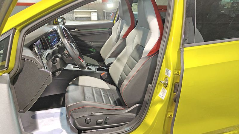 Volkswagen Golf GTI • 2021 • 59,387 km 4