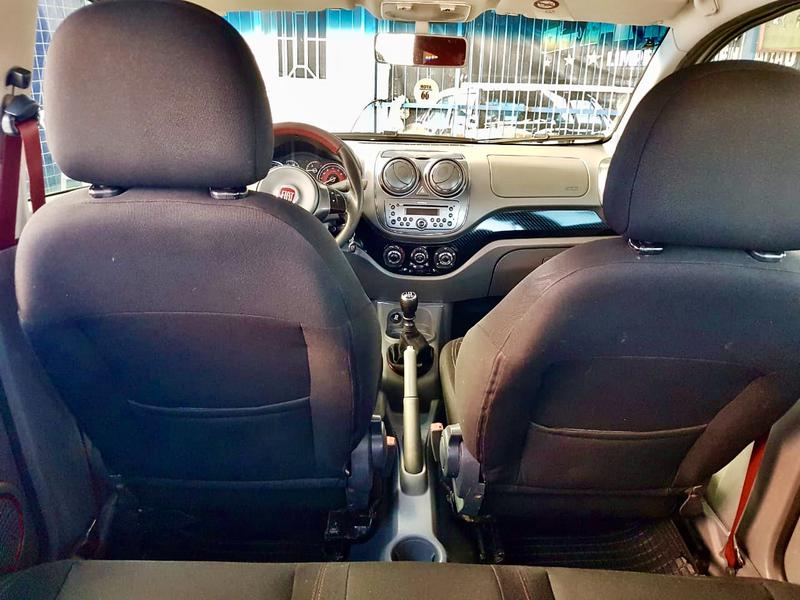 Fiat Palio Weekend • 2015 • 13,700 km 3