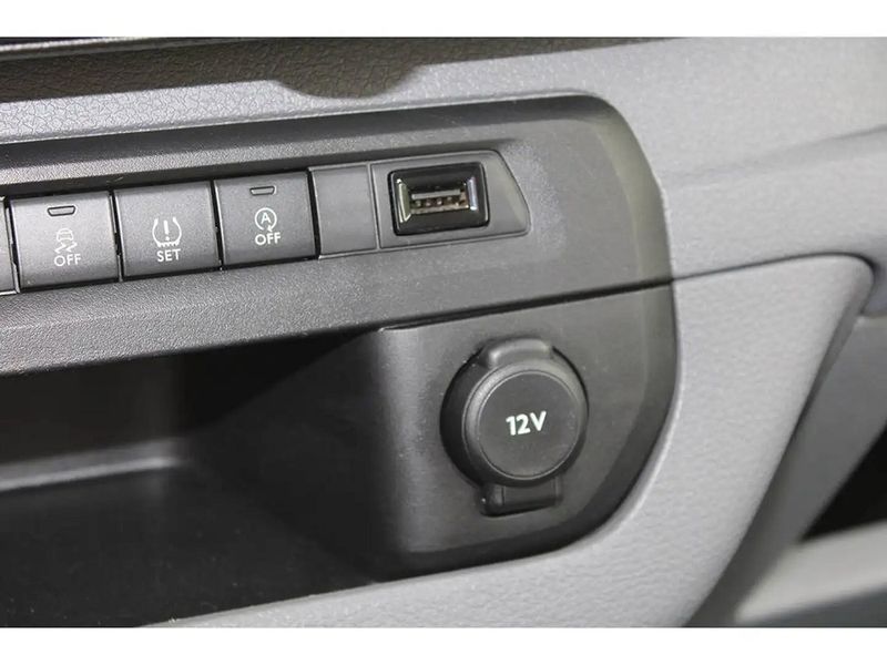 Peugeot Bipper • 2018 • 55,000 km 8