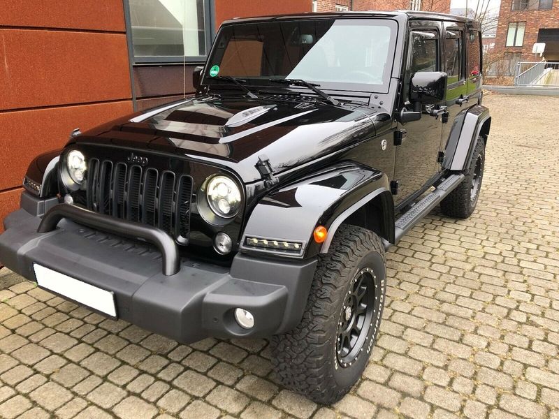 Jeep Wrangler • 2017 • 81,000 km 1