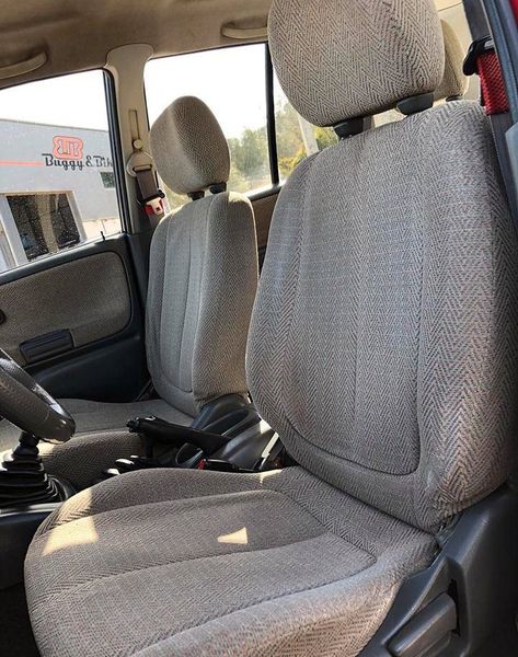 Suzuki Swift Dzire • 1999 • 250,000 km 5