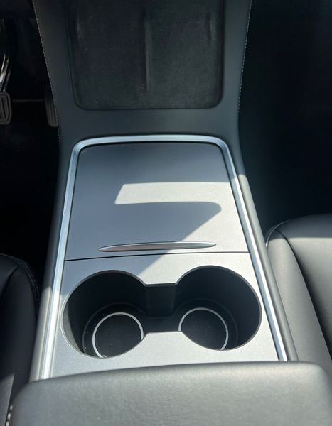 Tesla Model Y • 2021 • 68,000 km 15