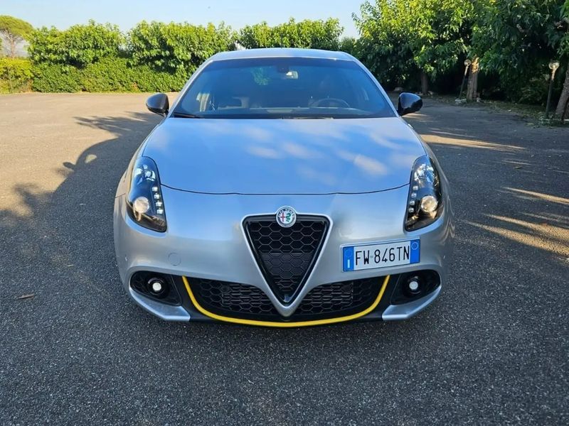 Alfa Romeo Giulietta • 2019 • 50,000 km 2