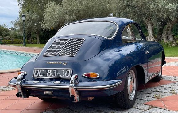 Porsche 944 • 1965 • 91,420 km 2