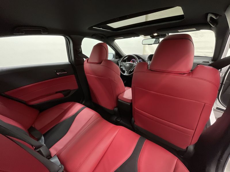 Acura ILX • 2019 • 10,852 km 11