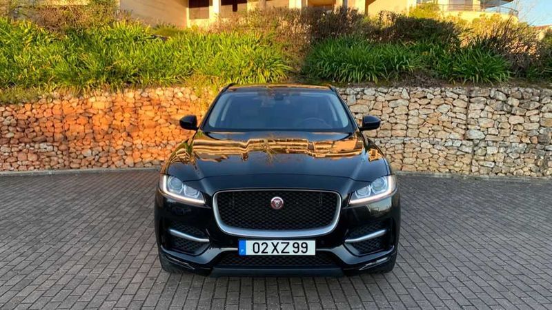 Jaguar F-Pace • 2017 • 135,000 km 6