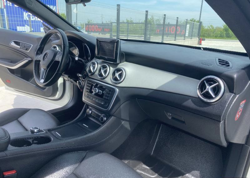 Mercedes-Benz CLA-Class • 2016 • 55,100 km 7